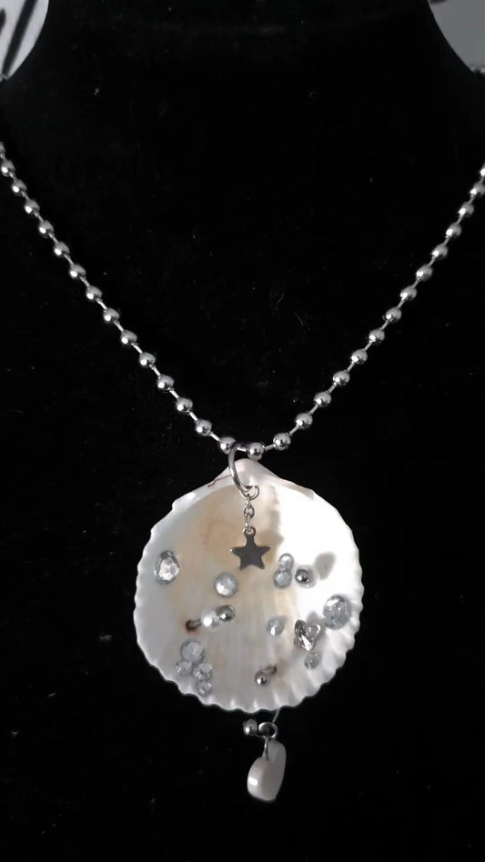 Oceanic Butterfly Necklace Book of Kissu