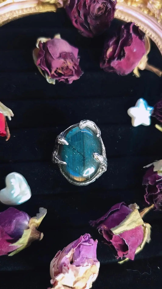 Cosmic Blue Ring - UK P / US 8 Book of Kissu