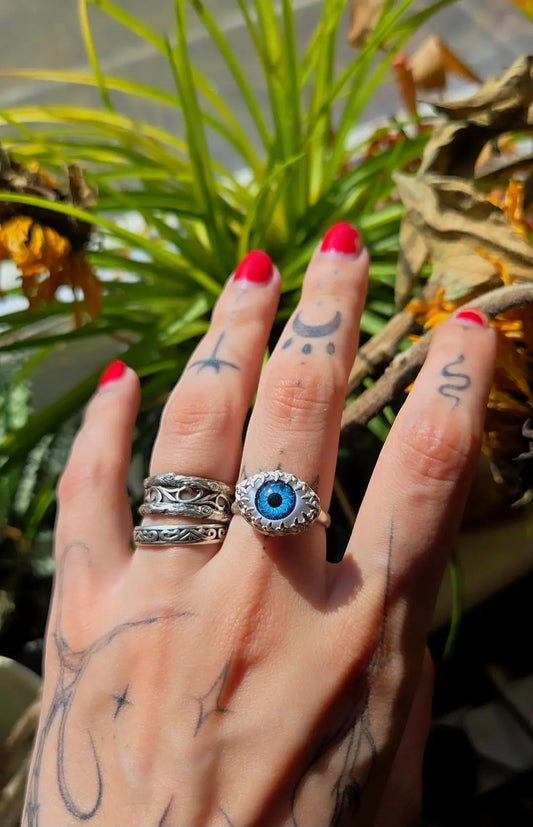 Blue Eye Ring - Book of Kissu