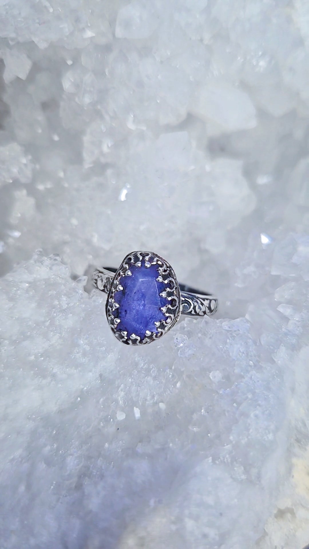 Tanzanite Silver Ring - UK Q / US 8 1/2 Book of Kissu