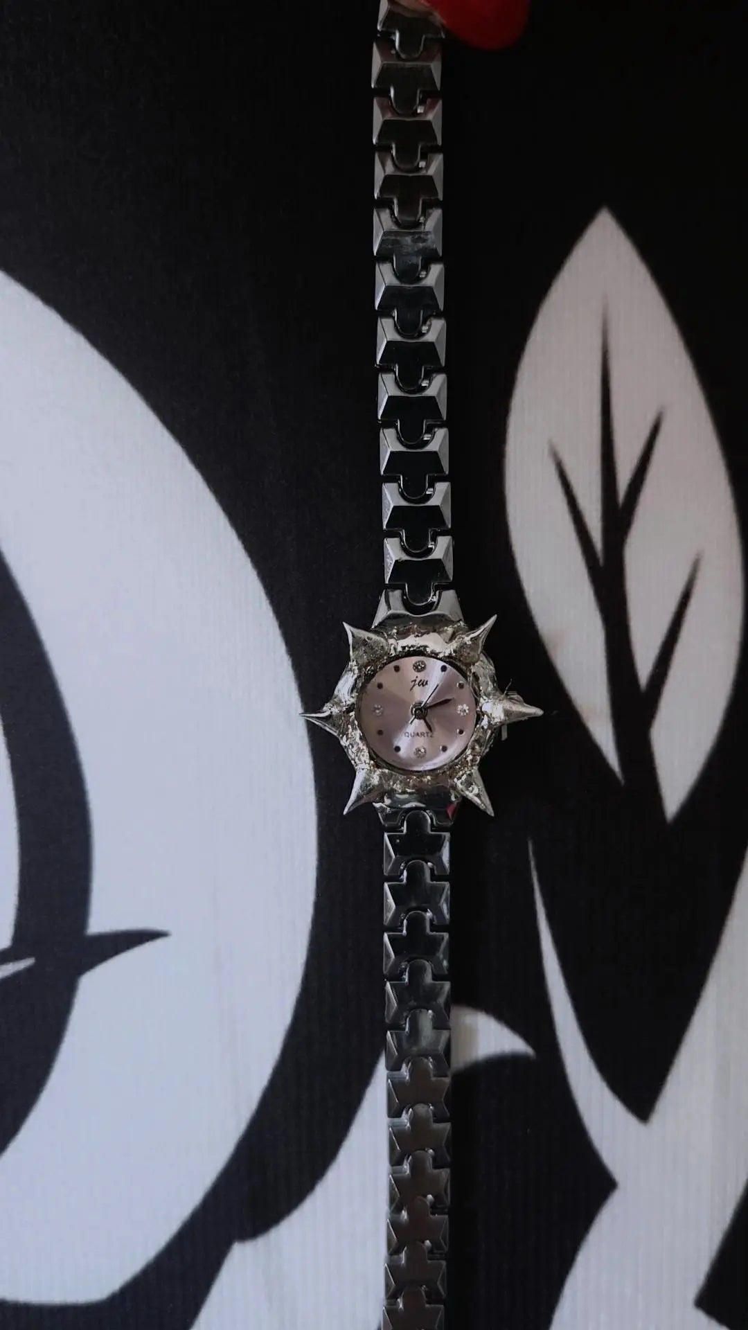 Petite Pink watch - Book of Kissu