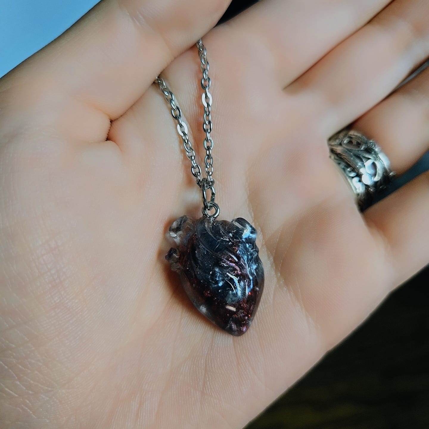 Crimson Inferno Necklace - Book of Kissu