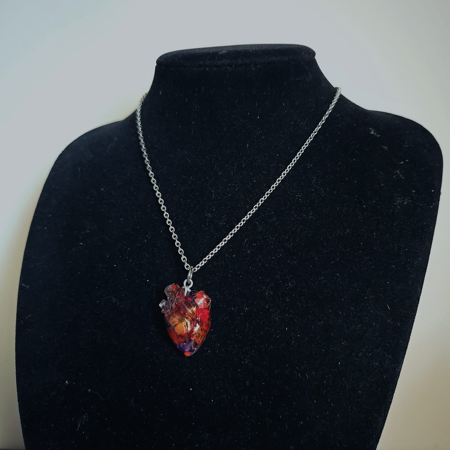 Romance in Bloom Necklace - Book of Kissu