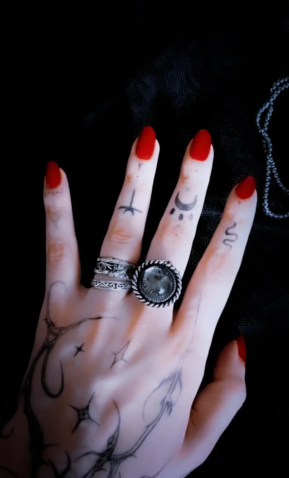 Custom Round Memorial Ring - Book of Kissu