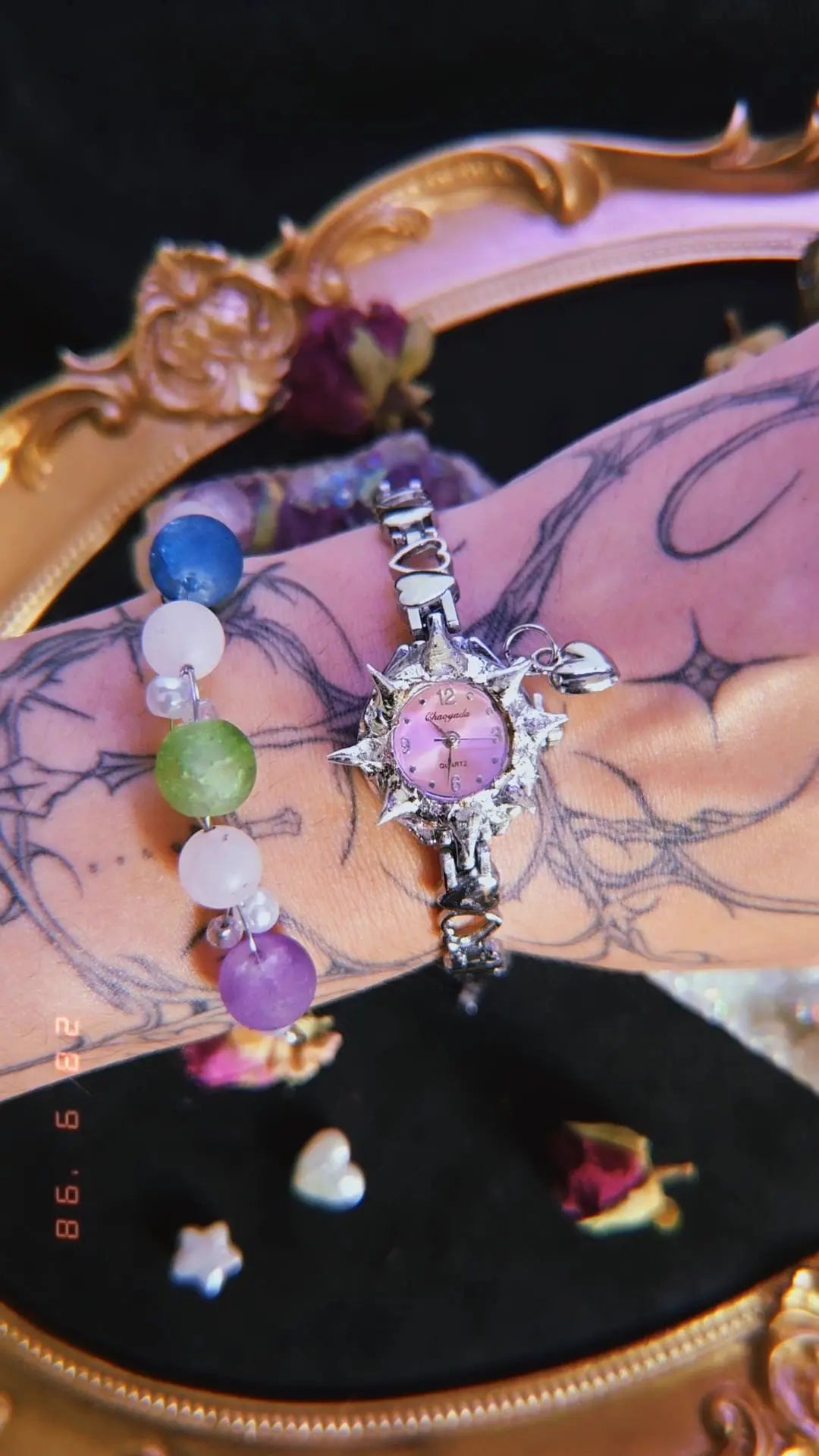 Petite Heart watch - Book of Kissu