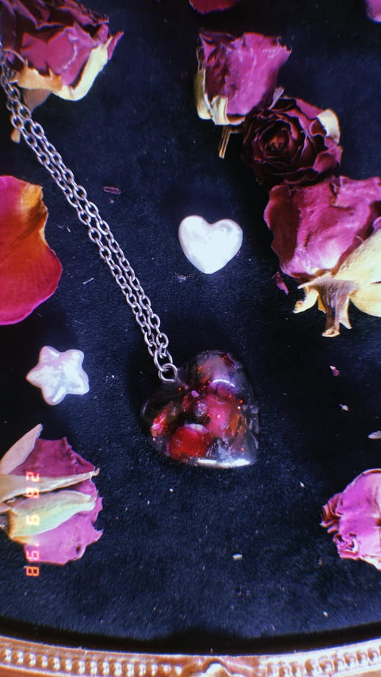 Heart Petals Necklace