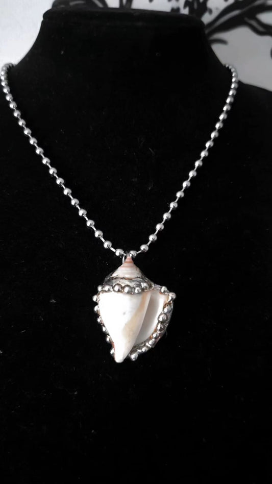 Witch’s Tide Necklace