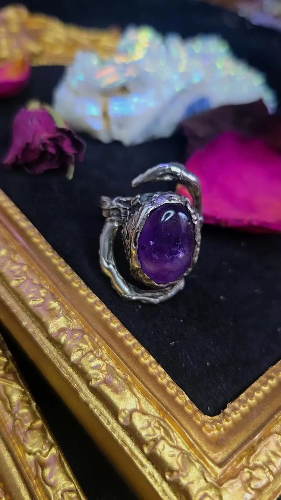 Deep Portal Ring - UK Q / US 8 1/2 Book of Kissu