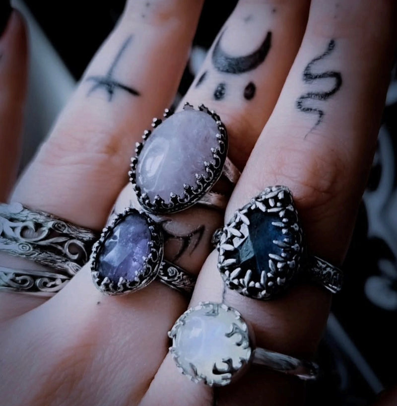 Silver ring with tanzanite, silver ring with moonstone, silver ring with labradorite 