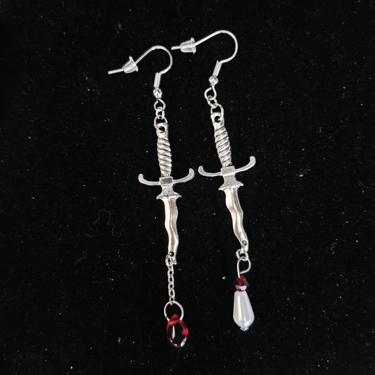 Orin Earrings - Book of Kissu