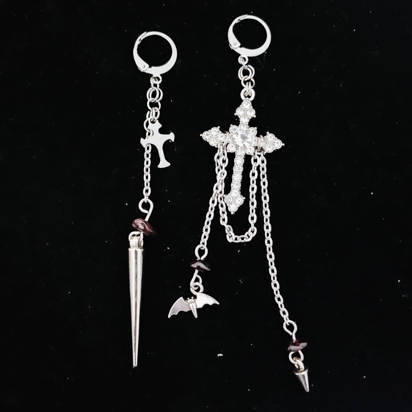 Astarion Unascended Earrings - Book of Kissu