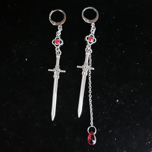 Laezel Earrings - Book of Kissu