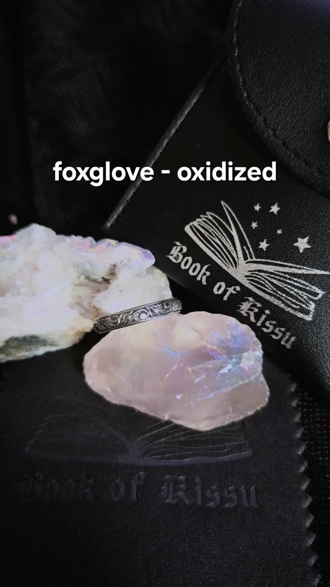 Stackable Rings - Book of Kissu