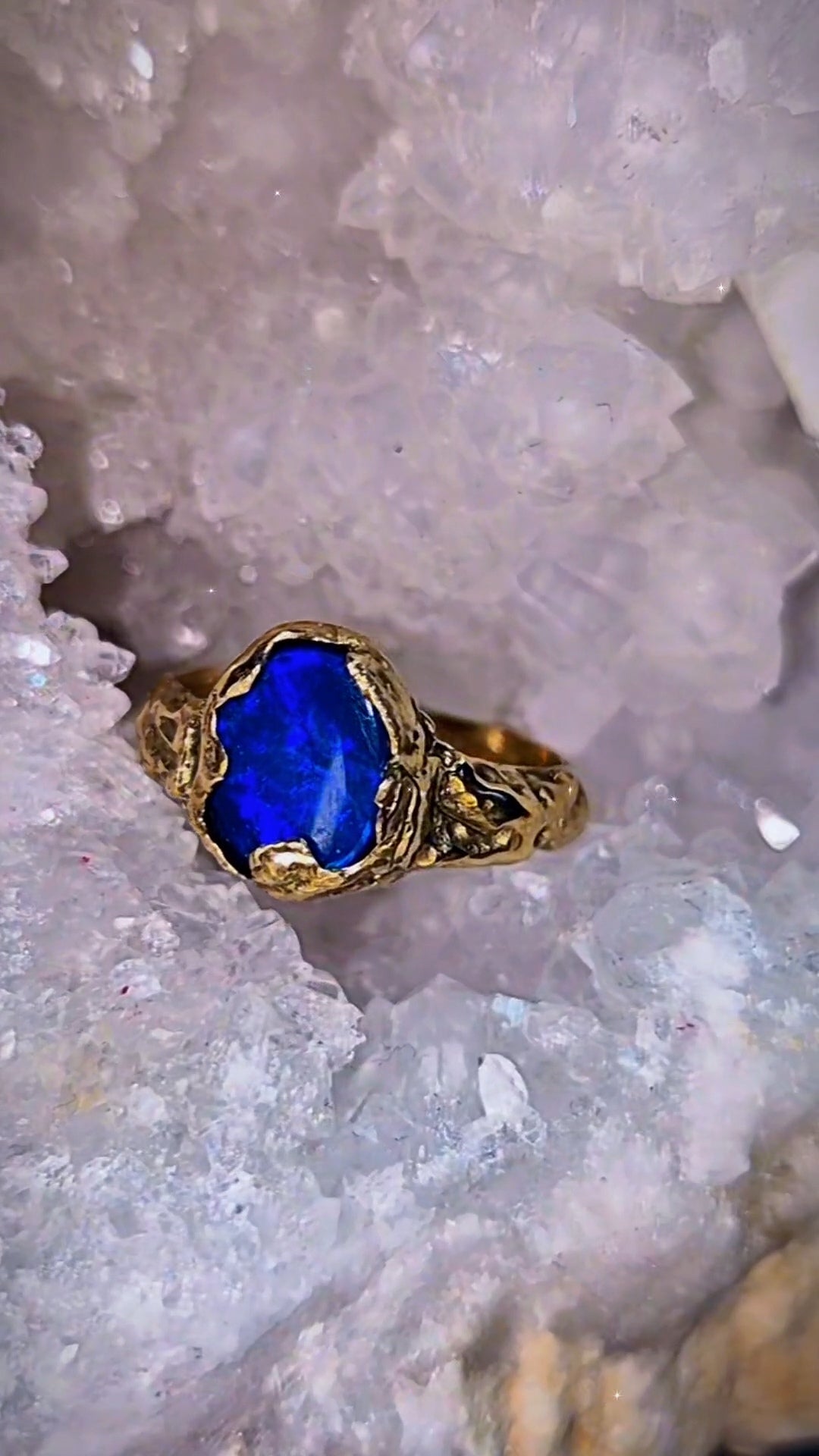 Molten Blue Ring Book of Kissu